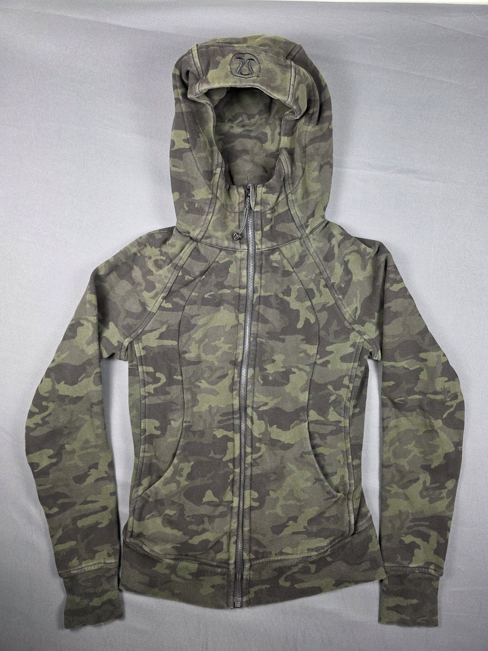 lululemon athletica Women's Green Camo Zip-Up Hoodie Size 4
